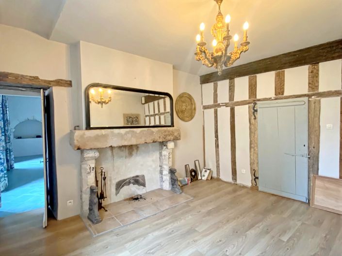 Image No.6-3 Bed House for sale