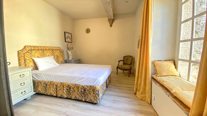 Image No.9-3 Bed House for sale