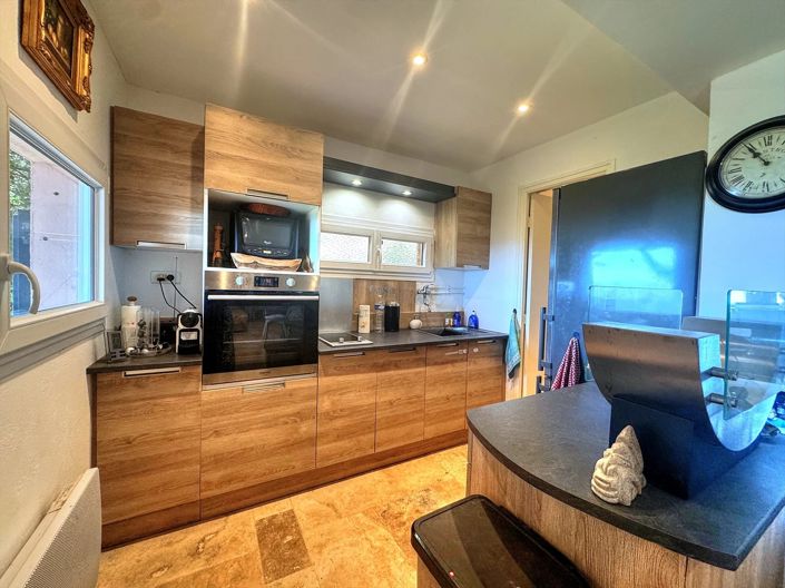 Image No.6-Maison de 1 chambre à vendre à Aups