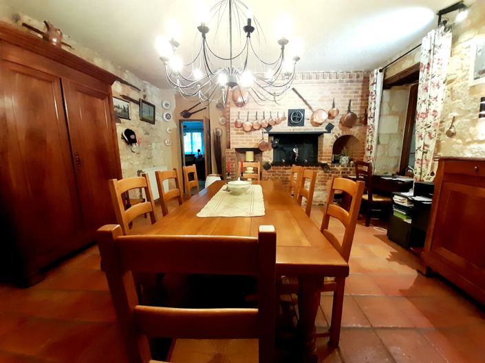 Image No.4-4 Bed Village House for sale