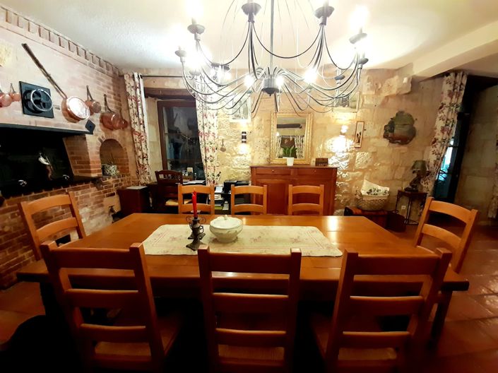 Image No.7-4 Bed Village House for sale