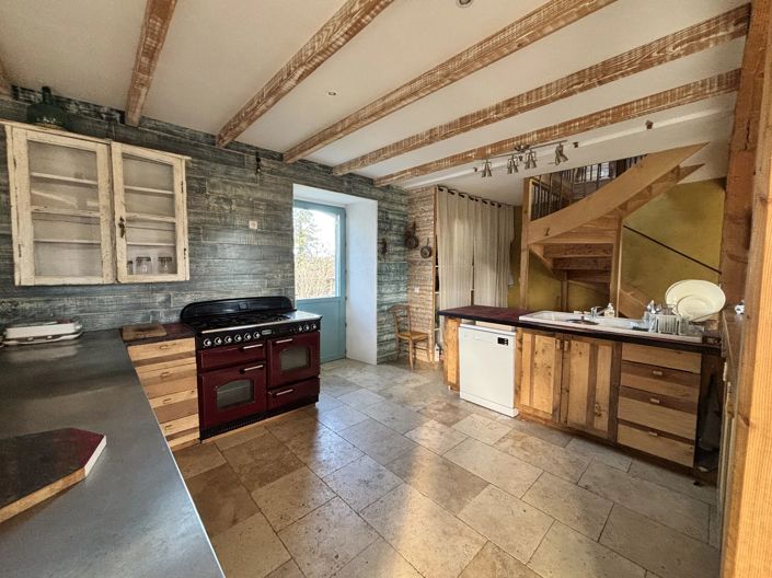 Image No.4-4 Bed Farmhouse for sale