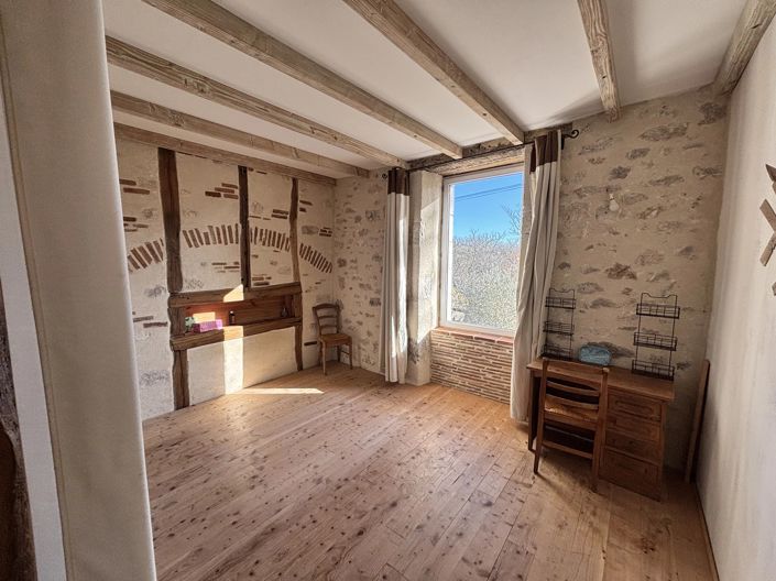 Image No.5-4 Bed Farmhouse for sale