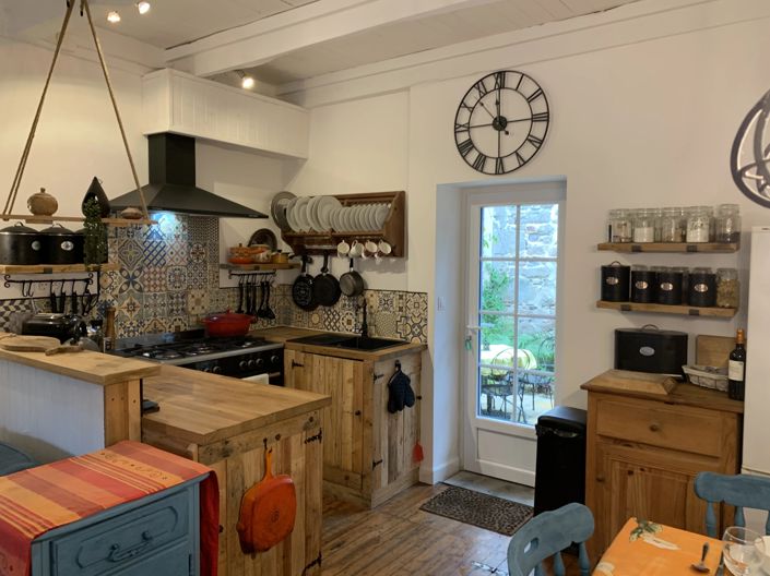 Image No.3-3 Bed House for sale