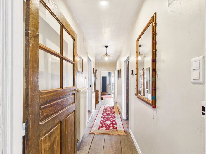 Image No.10-4 Bed House for sale