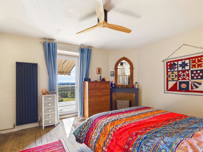 Image No.11-4 Bed House for sale