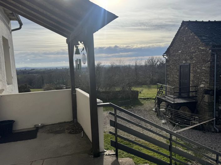 Image No.15-4 Bed House for sale