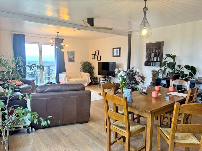 Image No.3-4 Bed House for sale