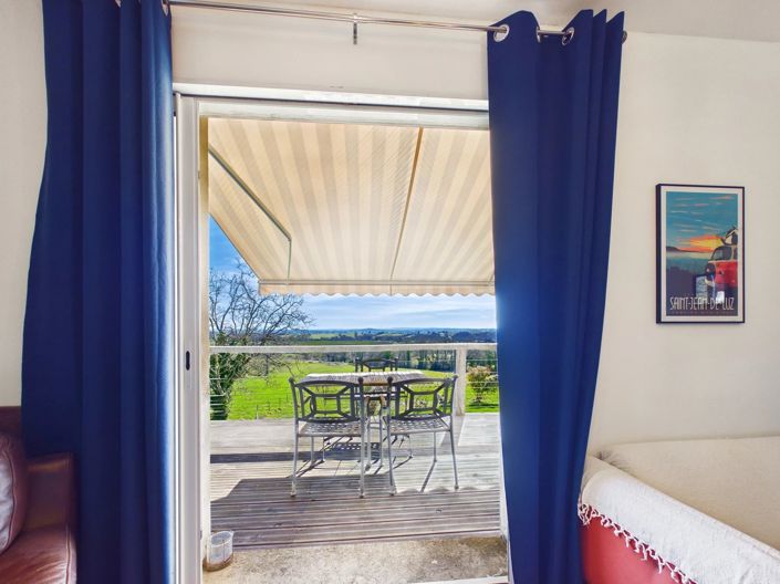 Image No.8-4 Bed House for sale