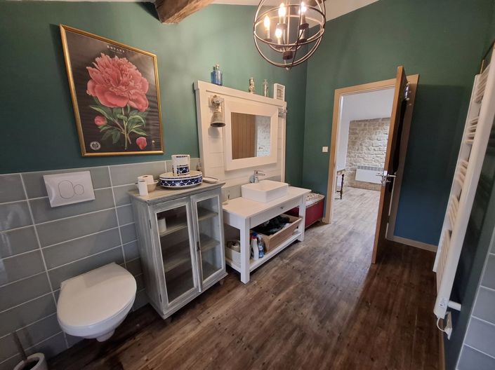 Image No.7-6 Bed Village House for sale