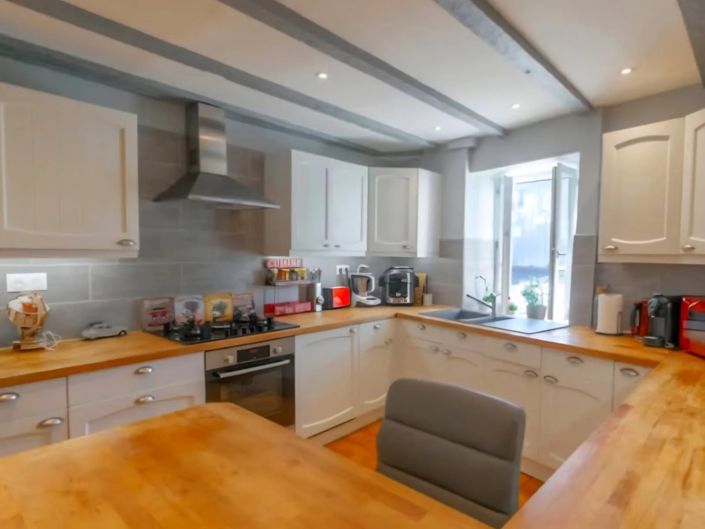 Image No.3-3 Bed Village House for sale