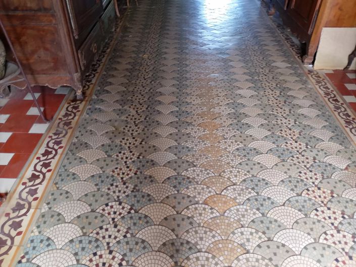 Image No.7-5 Bed House for sale