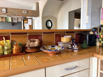 e52453d0dea777e879e037a3c63058dc34b4ba3d39409