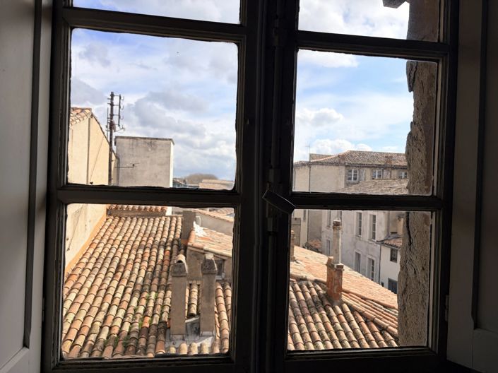 Image No.11-2 Bed Property for sale