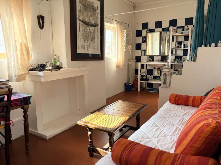 Image No.14-2 Bed Property for sale