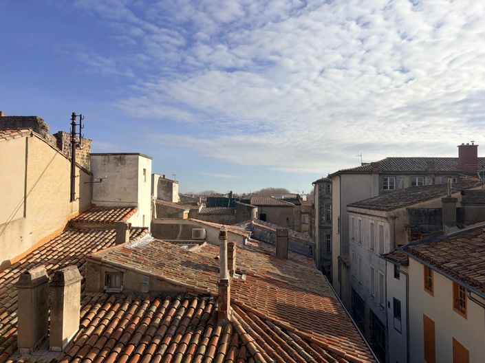 Image No.15-2 Bed Property for sale