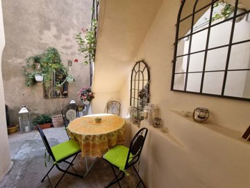 20e9306f7fa0996927a5c98e70d2b00d258fbe456b192