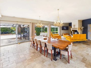 ca893f2d74153dd23ecfce4c2e550b107ce821d782157