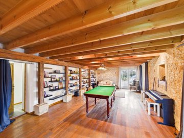 855bcda55daba1f871d4ec851716b4c86915911a61200