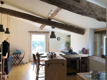 dcb21d84742bc55b36c83a523cb582437227e3b409397