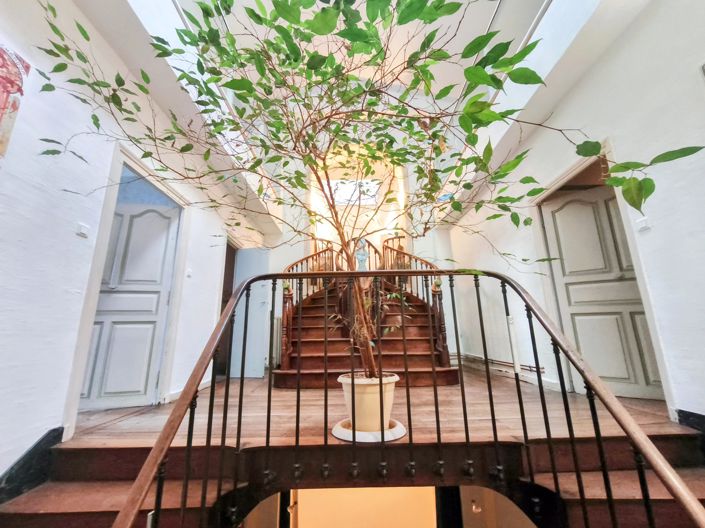 Image No.4-7 Bed House for sale