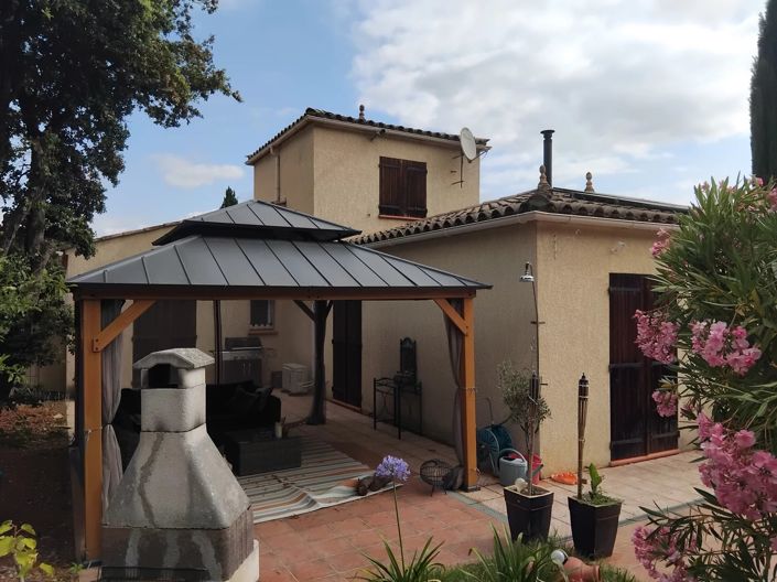 Image No.15-4 Bed House for sale