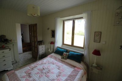 fa7993f2c71d22baa9f50cfc3b1a506277cdfaec9d192