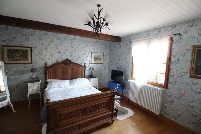 Image No.7-3 Bed Village House for sale