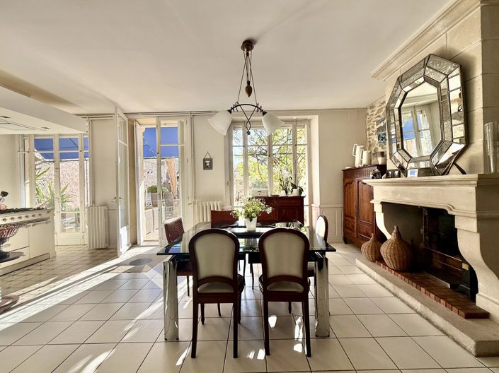 Image No.11-5 Bed House for sale