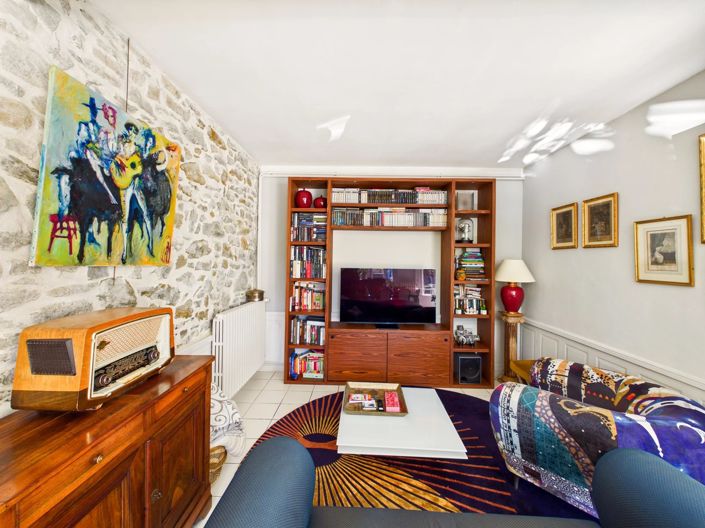 Image No.5-5 Bed House for sale