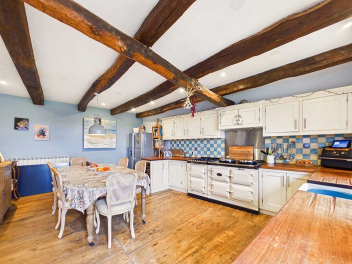 Image No.5-Maison de 9 chambres à vendre à Montirat