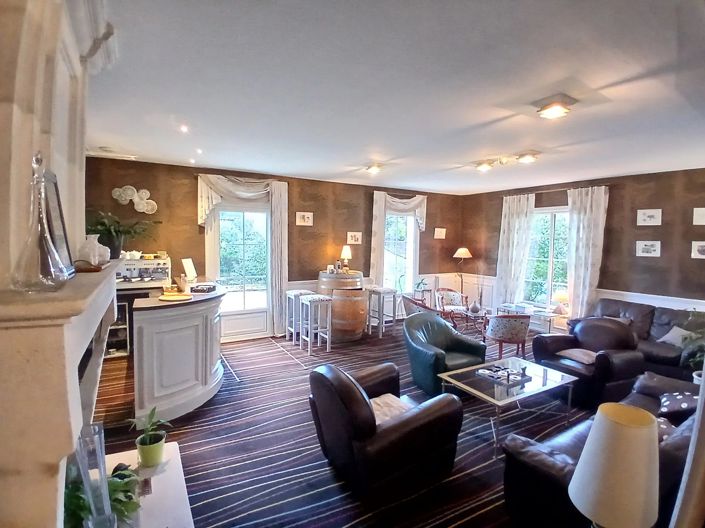 Image No.3-Maison de 25 chambres à vendre à Cognac