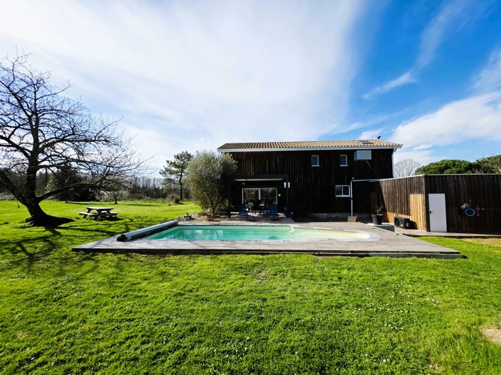 Image No.2-3 Bed House for sale