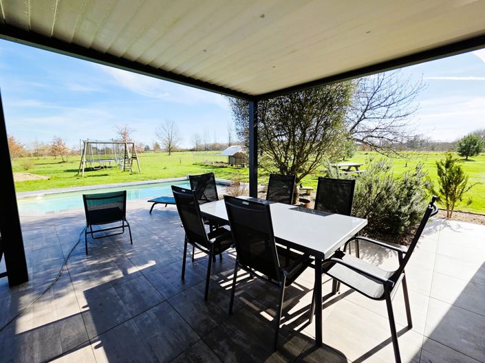 Image No.3-3 Bed House for sale