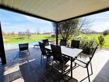 e84b1cc101210a2e2d44a7d6212881b9653ceb0e2b373