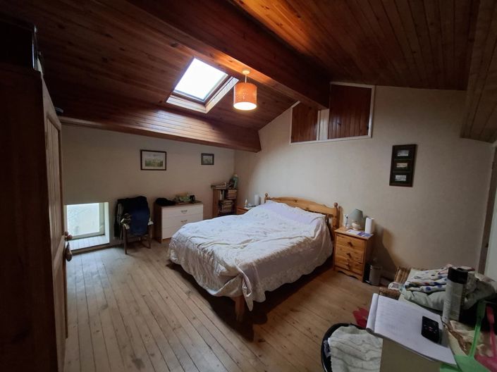 Image No.6-5 Bed Village House for sale