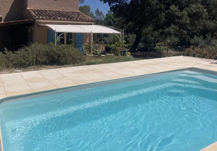 Image No.5-2 Bed House for sale