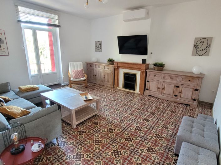 Image No.14-7 Bed House for sale