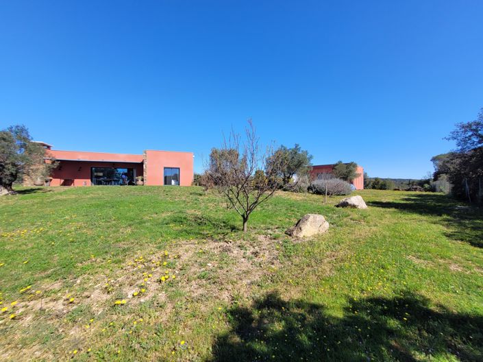 Image No.4-2 Bed House for sale