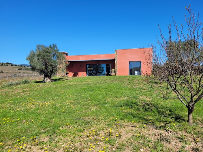 Image No.6-2 Bed House for sale