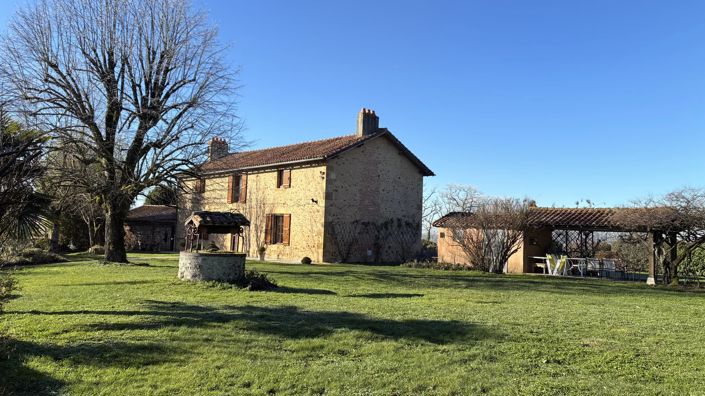 Image No.15-3 Bed Farmhouse for sale