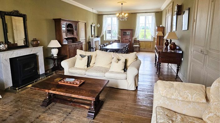 Image No.3-12 Bed House for sale