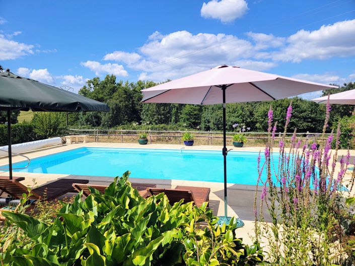 Image No.2-8 Bed House for sale