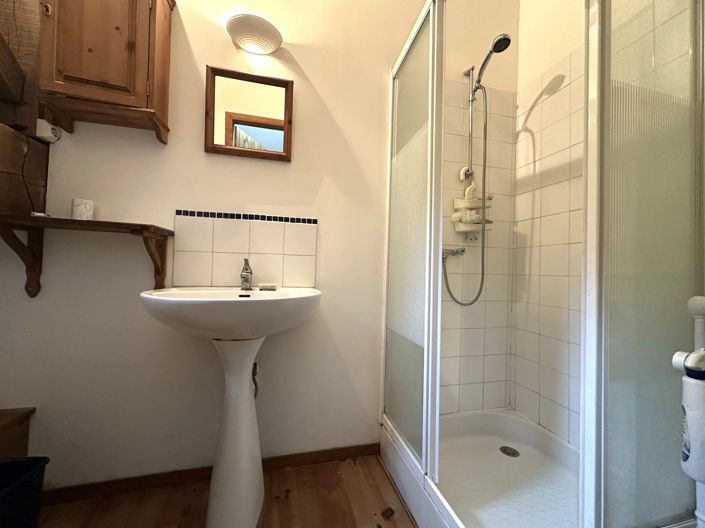 Image No.14-6 Bed Village House for sale