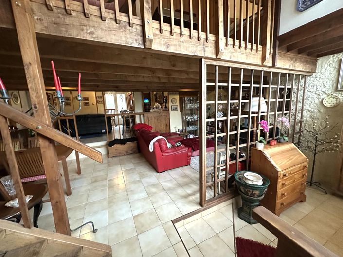 Image No.15-6 Bed Village House for sale