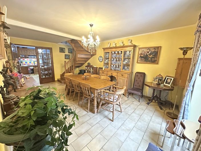 Image No.3-6 Bed Village House for sale