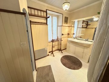 b2b130e8be4dc6cb4cdcb06c79e6d04d57122574bb403