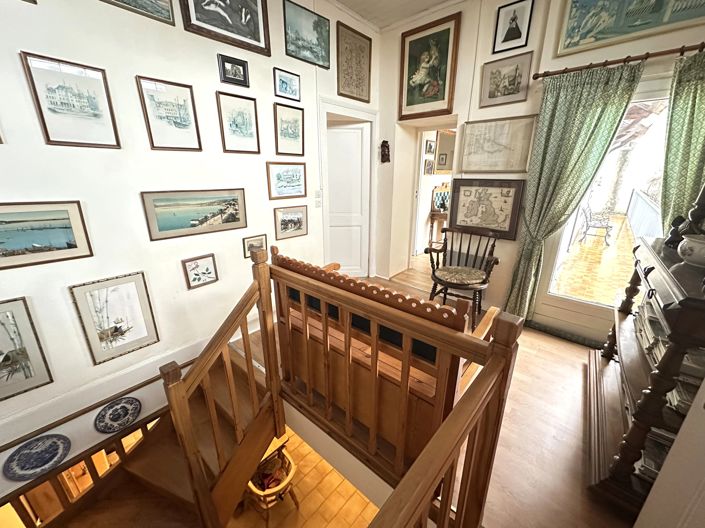 Image No.9-6 Bed Village House for sale