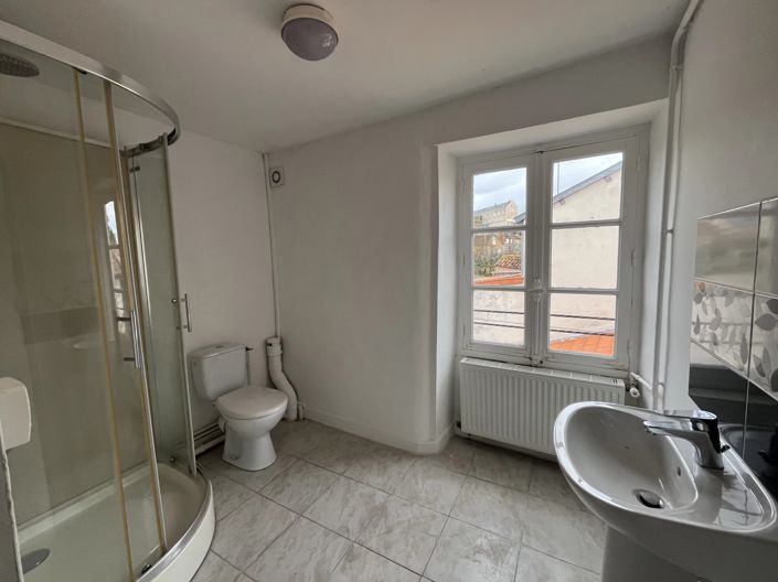 Image No.5-2 Bed House for sale