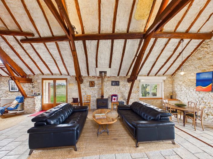 Image No.3-3 Bed House for sale